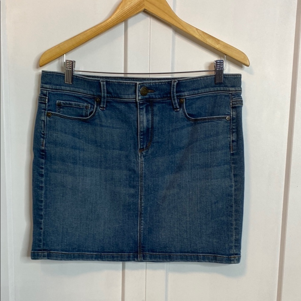 Loft | Denim Blue Jean skirt - 29/8